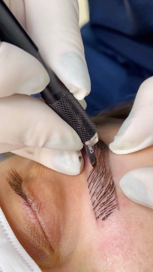 Elevate Your Beauty: Semi-Permanent Eyebrows in Crystal Palace, London