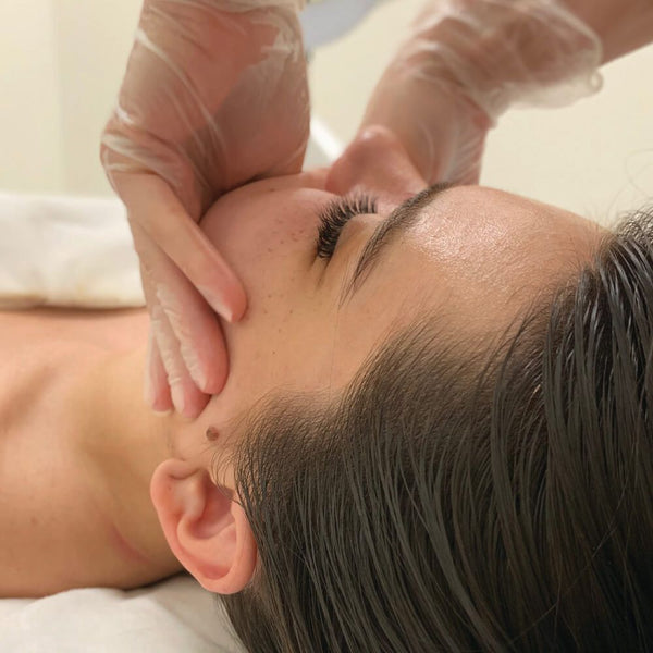 5 Reasons Why You Should Add Gua Sha Facial to Your Skincare Routine